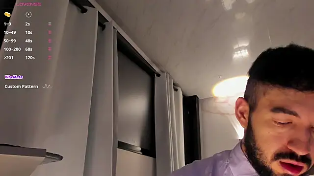 Snapshot of MarkWalker__ chatting on July 15, 10:00 am MarkWalker online show from July 15, 10:00 am