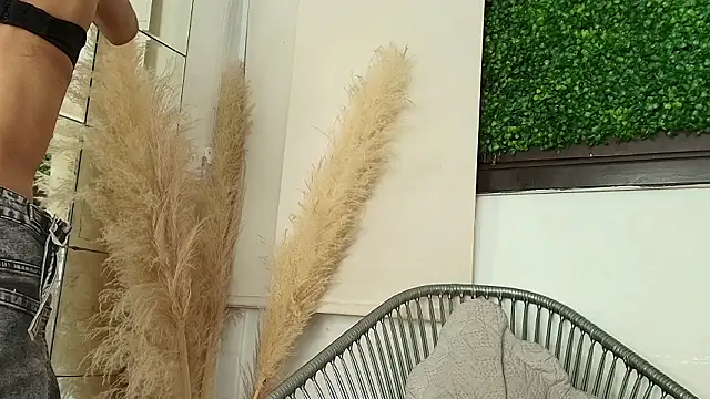 kristyl paez online show from February 20, 6:54 pm