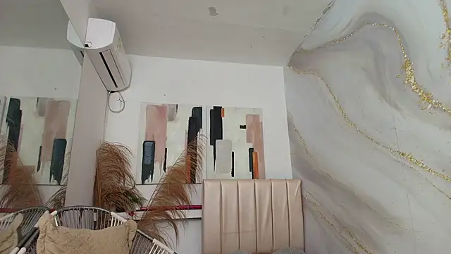 kristyl paez online show from June 28, 12:11 pm