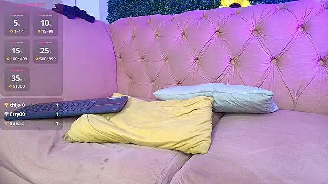 kristyl paez online show from March 13, 11:27 pm