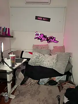 Snapshot of InKed-Kathy chatting on February 22, 12:24 am InKed-Kathy online show from February 22, 12:24 am