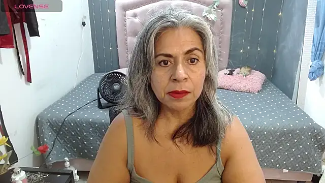 Snapshot of lalisha_96 chatting on July 9, 1:06 am lalisha 96 online show from July 9, 1:06 am