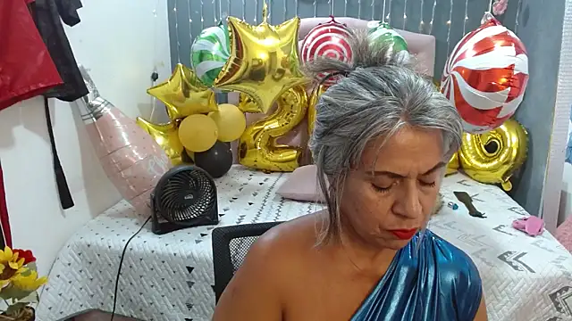 lalisha 96 online show from December 18, 11:41 pm