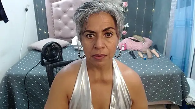Snapshot of lalisha_96 chatting on March 22, 12:17 am lalisha 96 online show from March 22, 12:17 am