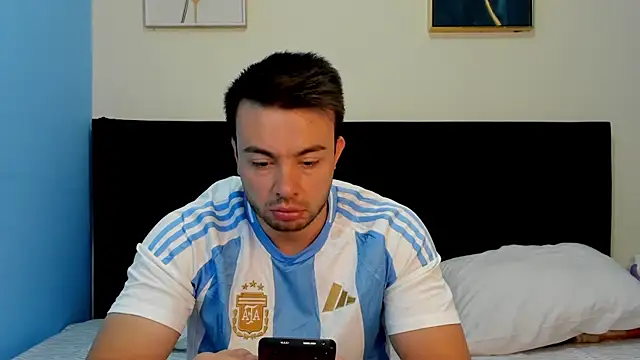 lissandthor13 online show from April 9, 12:22 pm