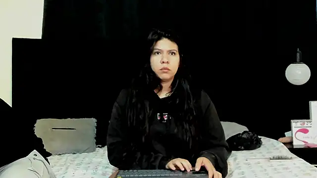 lissandthor13 online show from October 10, 11:00 am