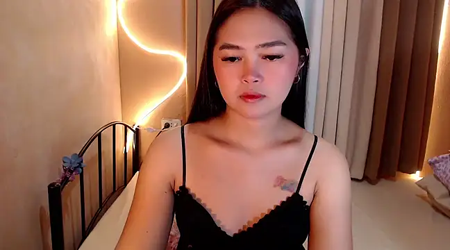 Itsme claire online show from March 11, 8:53 pm