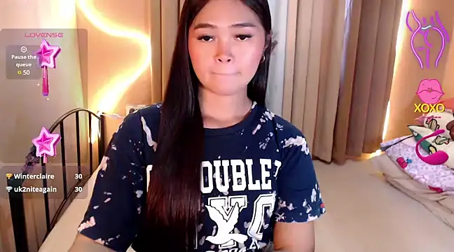 Itsme claire online show from March 14, 11:53 pm