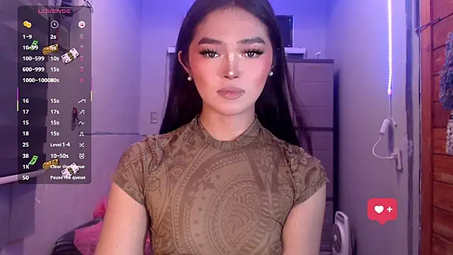 Itsme claire online show from October 19, 1:19 am