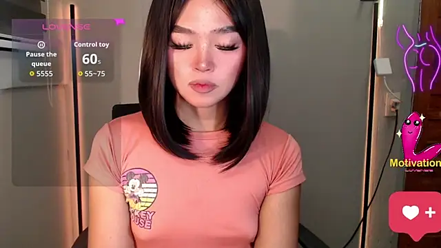 Itsme claire online show from March 29, 7:04 pm