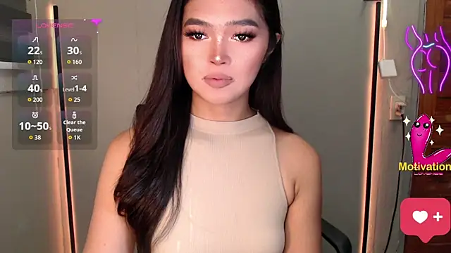 Snapshot of Itsme_claire chatting on April 24, 8:00 pm Itsme claire online show from April 24, 8:00 pm