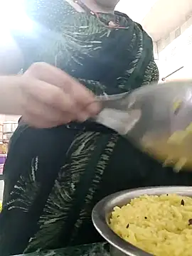 Snapshot of Riyasingh9 chatting on February 16, 4:53 am Riyasingh9 online show from February 16, 4:53 am