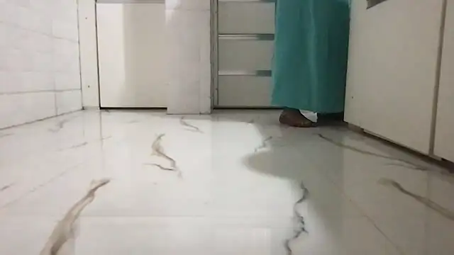 Snapshot of Riyasingh9 chatting on October 12, 3:52 am Riyasingh9 online show from October 12, 3:52 am