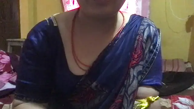 Snapshot of Riyasingh9 chatting on September 9, 3:49 am Riyasingh9 online show from September 9, 3:49 am