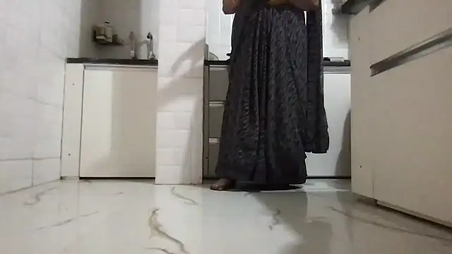 Riyasingh9 online show from March 14, 5:35 am