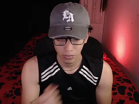 austinsantana online show from September 26, 11:11 pm