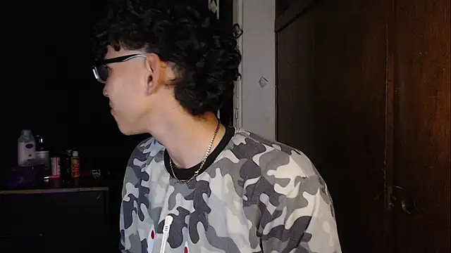 austinsantana online show from March 2, 4:28 am