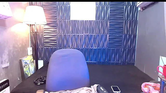Snapshot of UrtopshemalegoddessAliyah chatting on July 16, 9:56 pm UrtopshemalegoddessAliyah online show from July 16, 9:56 pm