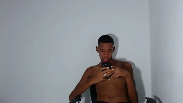 tonny sexxxx online show from March 21, 9:01 pm