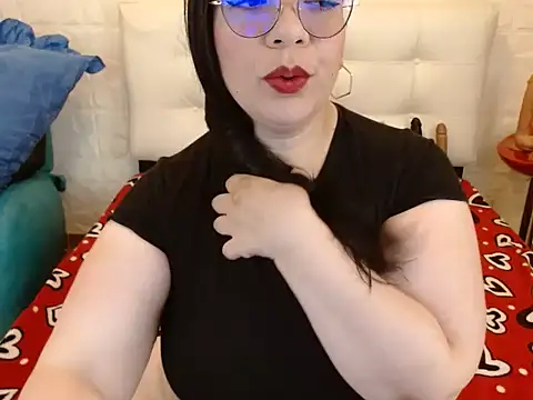 Angiee BBW online show from March 16, 5:05 pm