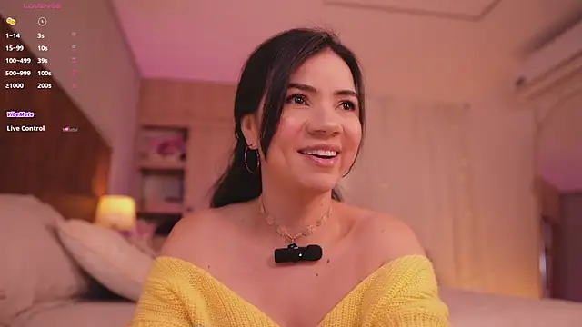 Snapshot of tatikiss_ chatting on November 29, 11:54 am tatikiss online show from November 29, 11:54 am