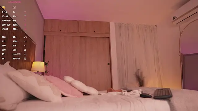 tatikiss  online show from February 7, 11:51 am