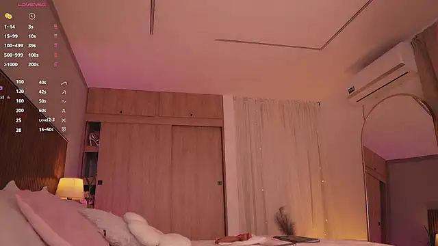 tatikiss  online show from January 15, 11:46 am