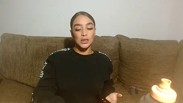 GiltRosebush online show from February 24, 8:53 pm