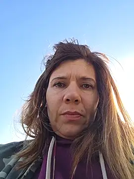 Lina lou4 online show from March 4, 9:06 am