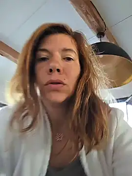 Lina lou4 online show from June 1, 5:29 am