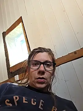 Lina lou4 online show from April 5, 11:50 am