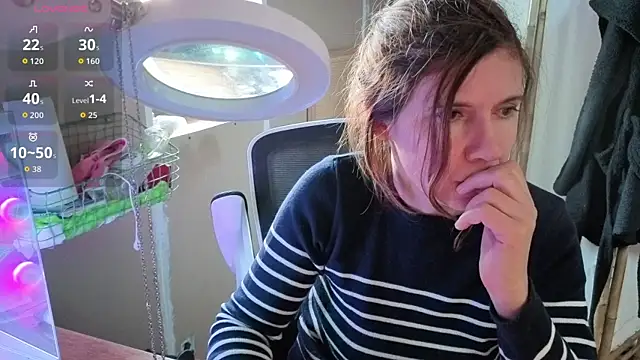 Lina lou4 online show from January 10, 4:02 pm