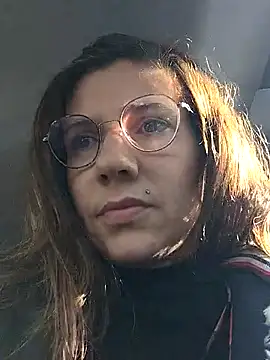 Lina lou4 online show from March 22, 2:58 pm