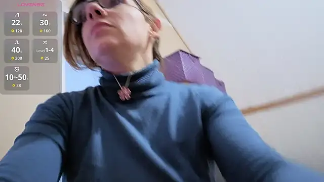 Lina lou4 online show from January 7, 4:34 pm