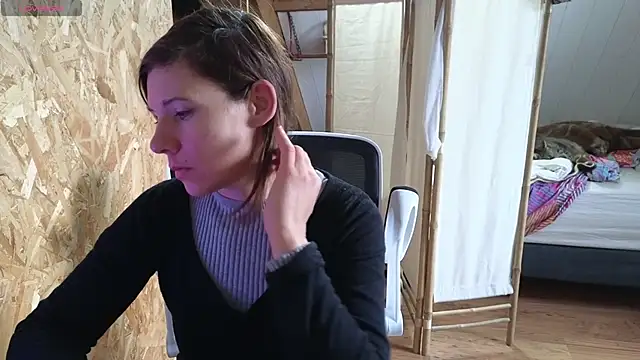 Lina lou4 online show from March 16, 12:44 pm