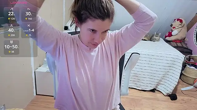 Lina lou4 online show from November 6, 4:33 pm