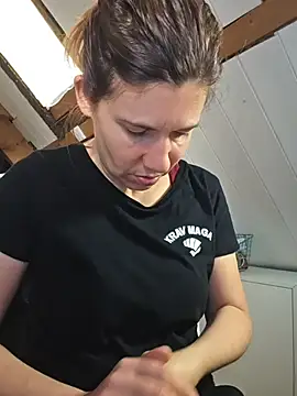 Lina lou4 online show from March 9, 2:09 pm