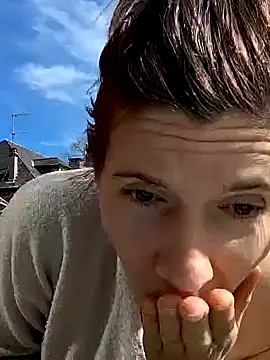 Lina lou4 online show from March 5, 11:38 am