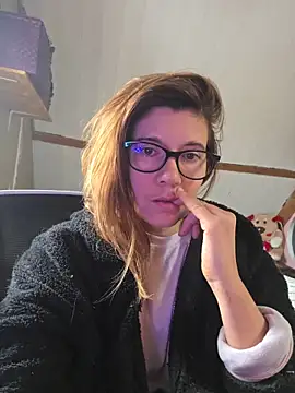 Lina lou4 online show from November 19, 8:47 am