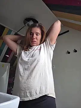 Lina lou4 online show from June 9, 3:24 pm