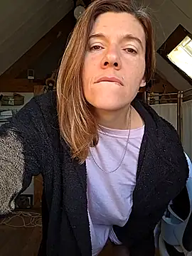 Lina lou4 online show from October 16, 7:05 am