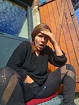 Lina lou4 online show from November 4, 12:09 pm