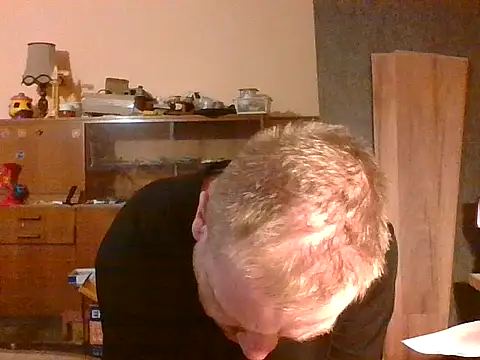 82liska online show from February 14, 4:51 pm