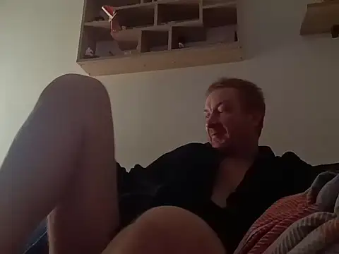 82liska online show from February 7, 10:51 pm