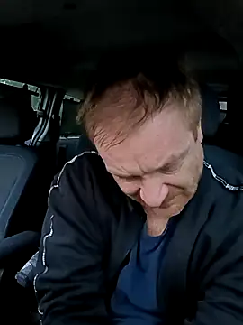 82liska online show from April 3, 5:30 pm