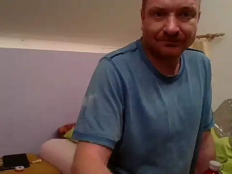 82liska online show from November 15, 5:28 pm