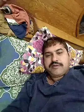 Amandev7 online show from March 26, 1:37 am