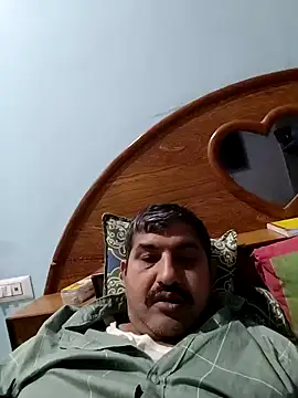 Amandev7 online show from March 22, 9:11 am