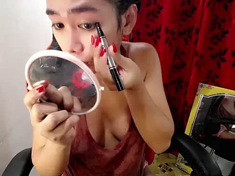 PirateEmpressBoaAico online show from June 5, 11:32 pm