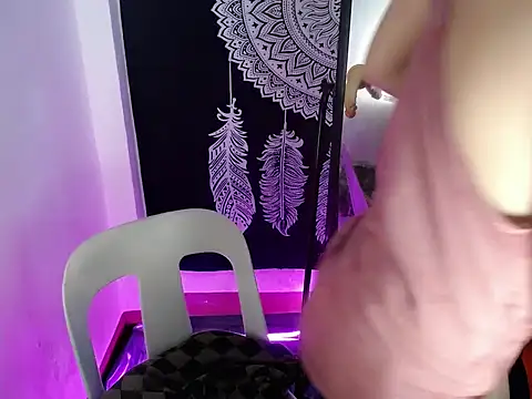 Snapshot of PirateEmpressBoaAico chatting on October 11, 10:22 pm PirateEmpressBoaAico online show from October 11, 10:22 pm